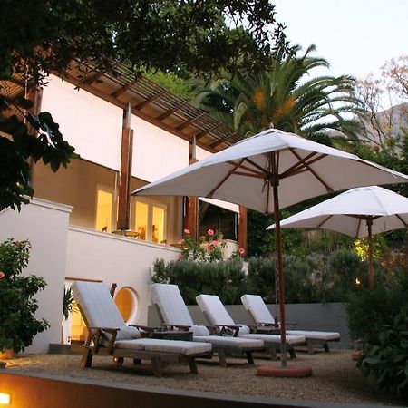 Four Rosmead Boutique Guesthouse Cape Town Dış mekan fotoğraf