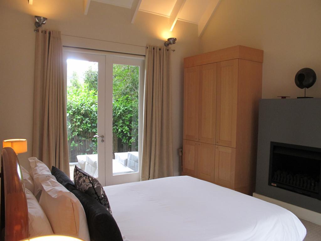 Four Rosmead Boutique Guesthouse Cape Town Dış mekan fotoğraf